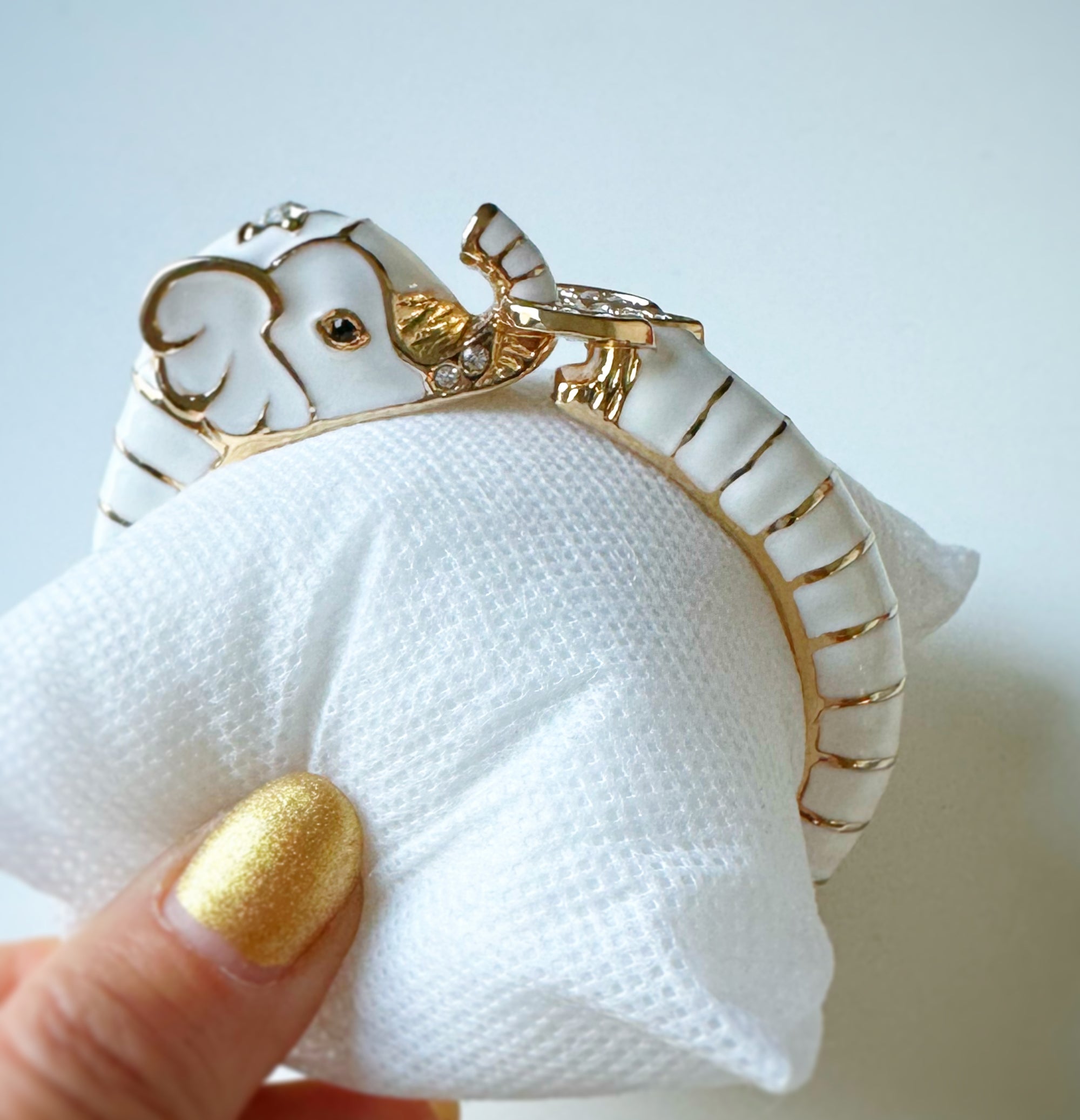 White Elephant Clip on Animal Click Clack Bracelet Cuff