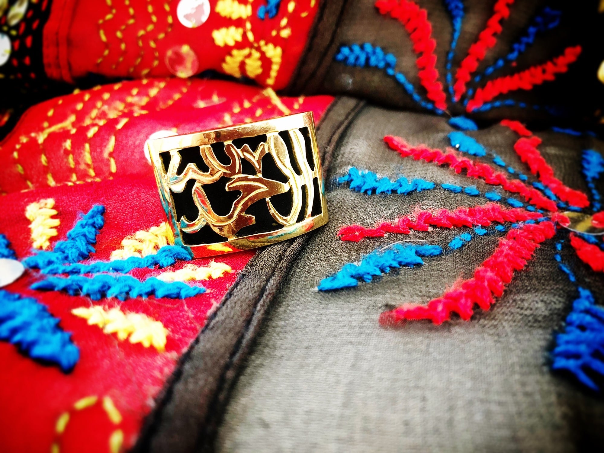 Alhamdulillah   ٱلْحَمْدُ لِلَّٰهِ‎  Praise be to Everything Ring Unisex