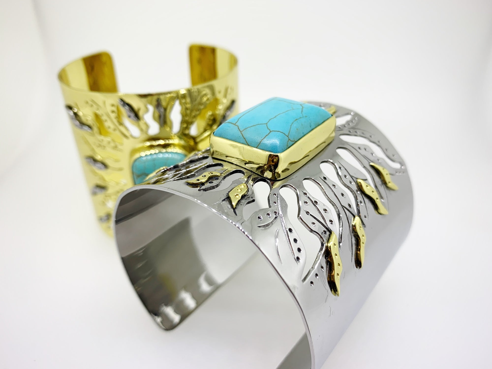 CAPRI Mediterranean SUN CUFF - Gold with Silver details