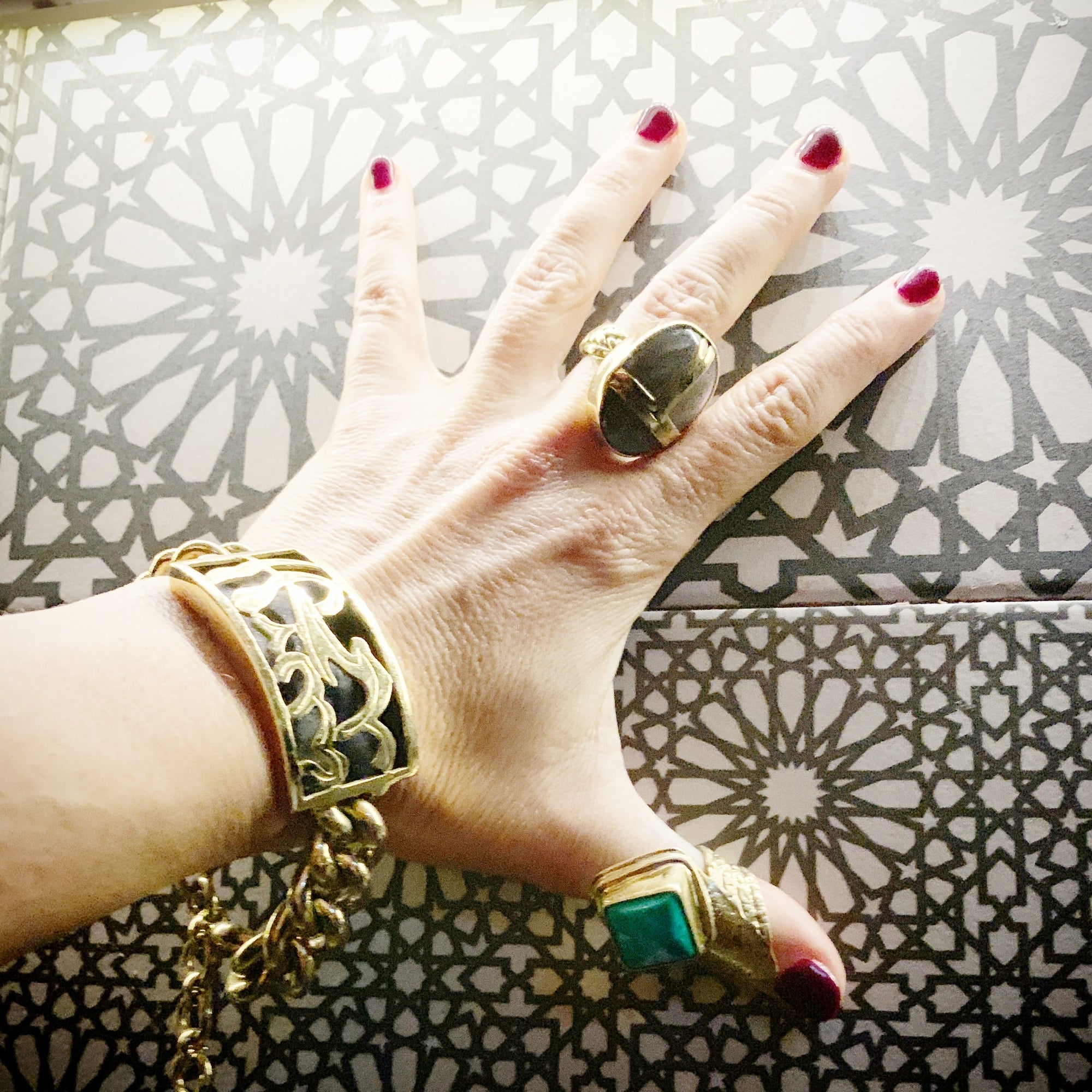 Alhamdulillah   ٱلْحَمْدُ لِلَّٰهِ‎  Praise be to Everything Bracelet Unisex⁩