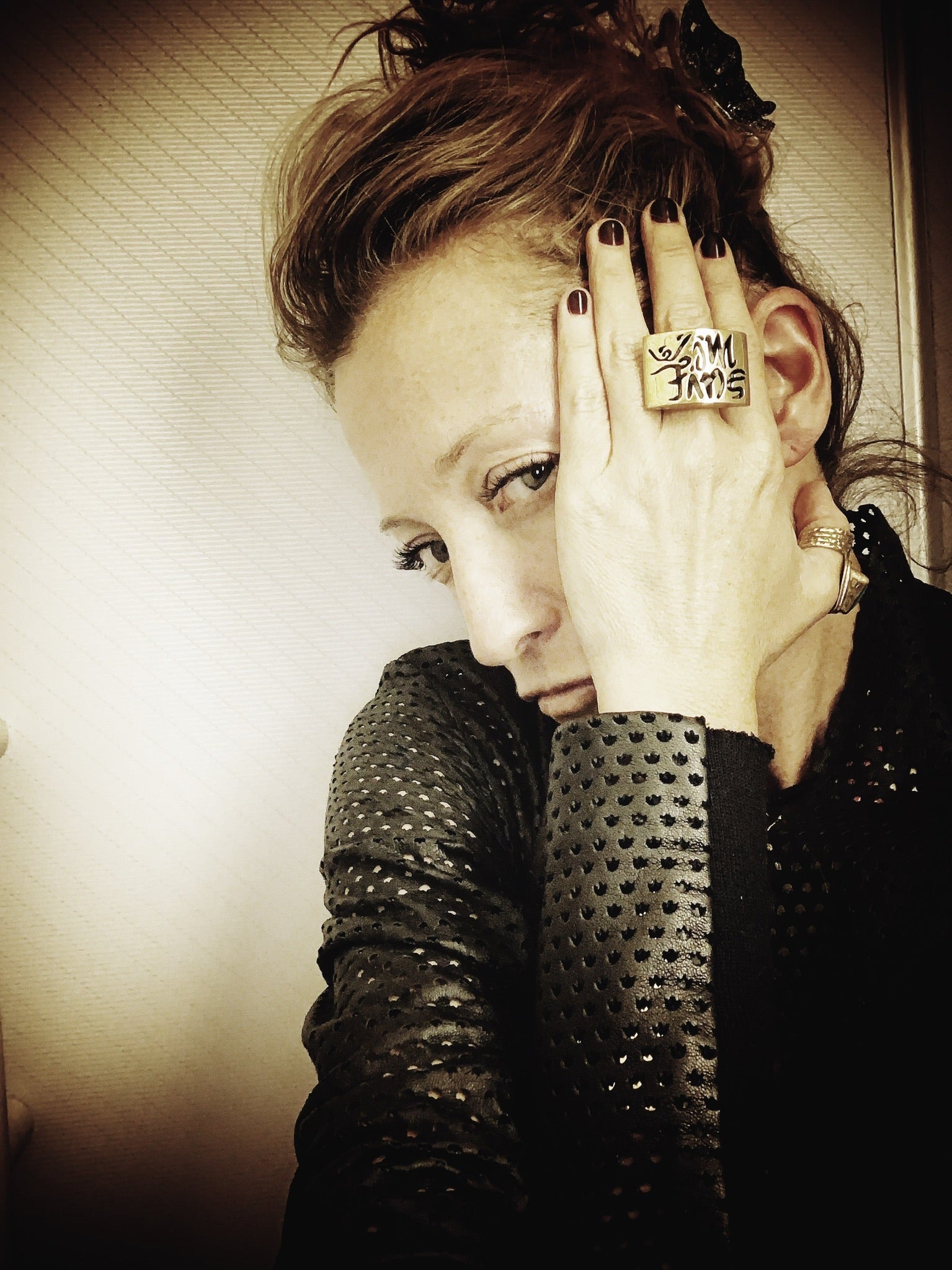 SAVE ME, I'M FINE -Status Update Ring Unisex